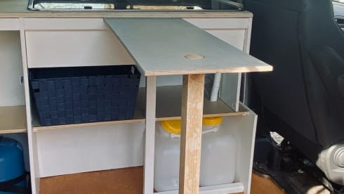 2p Peugeot campervan from 2013