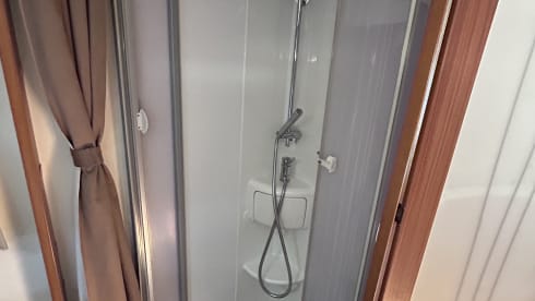 Captain Harold  – Fiat Adria Motorhome ready to go 