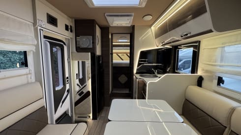 Luxury McLouis camper for 4 people 