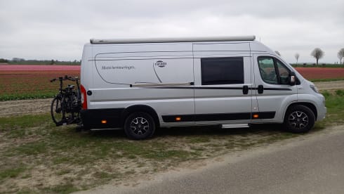 Making beautiful memories with our completely self-sufficient Fiat Ducato