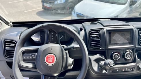 CAMPEREVE MAGELLAN 641