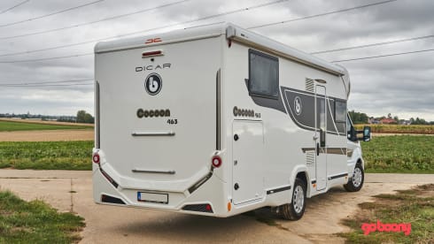 brand new Benimar Cocoon 463 4 persons semi-integrated 2022