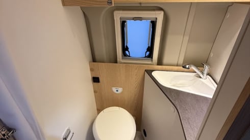 Camping-car Sunlight Cliff 600 RT pour 4 personnes à partir de 2025