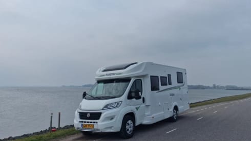 4p Fiat semi-integrated uit 2020