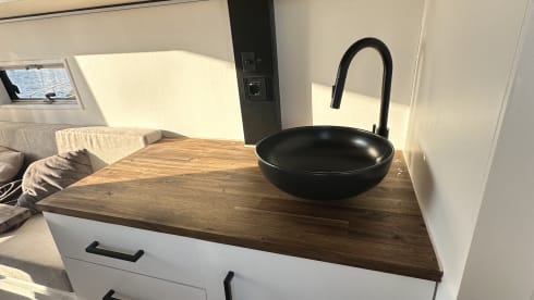 Elma  – Travel with Elma - Freistehen und die Aussicht genießen