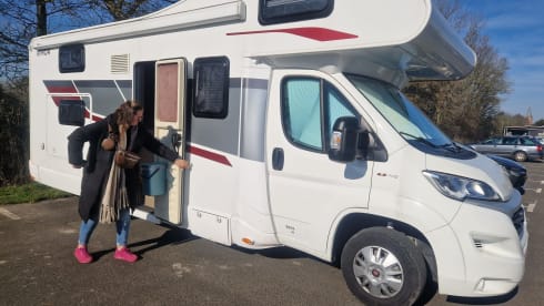 Krokodil – Ideal holiday with this spacious and cozy family camper!