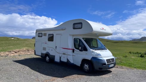 Rollerteam Zefiro 690G 4 berth 