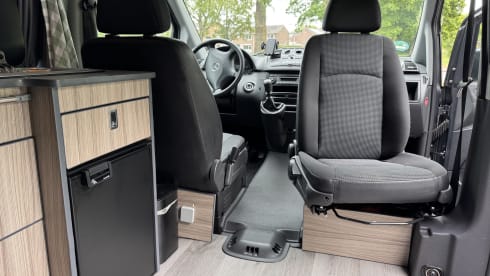 2-person Mercedes-Benz Vito camper van from 2011