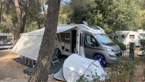 4p Carado semi-integrated uit 2024