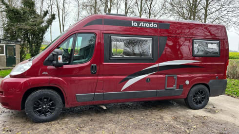 Fiat La Strada bus camper automatic incl. solar panels!