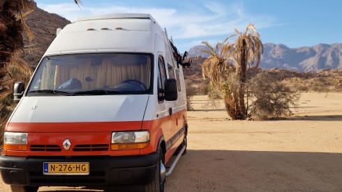 Sfeervolle camperbus! – 4p Renault bus from 2000