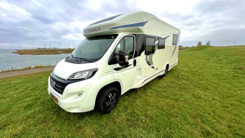 Luxury Chausson with air conditioning and air suspension emission 6