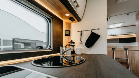 H6 – Fiat Sunlight A70 family 6 berth 2025 model