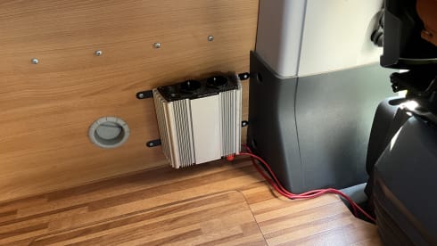  Pössl 2Win Fixed bed, Air conditioning, Single beds - Kingsize bed