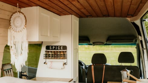 2p Mercedes-Benz bus from 2015
