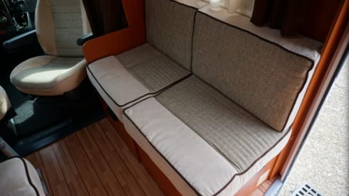 Citroën Alkloof camper – 4p Citroën alcove from 2013