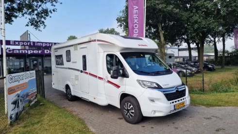 C29 – 4p Dethleffs semi-integrated from 2017