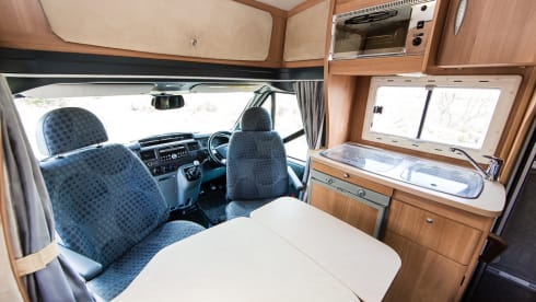 Poppy – 2 Berth Motorhome - Chausson