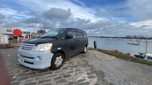 Cherny – super cosy  - automatic campervan. price  includes insurance !