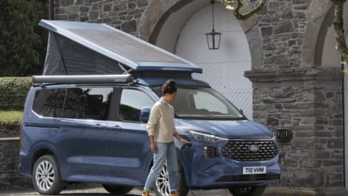 4p Westfalia bus from 2025