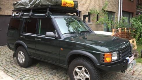 'Onzen Disco' – Landrover Discovery with roof tent