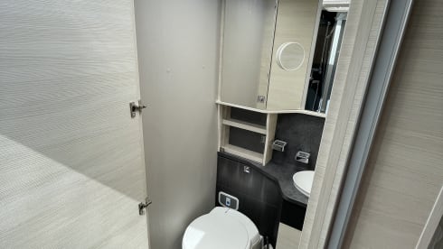 De Camion – 4p Chausson 777 from 2021
