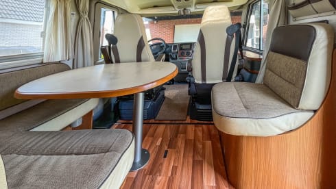 4p Hymer integrated from 2009