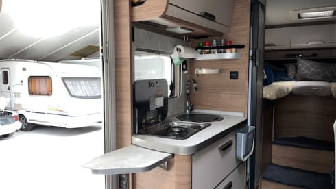 2p Knaus semi-integrated uit 2022
