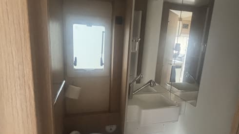 Harry’s camper  – 6 berth Roller Team alcove from 2021