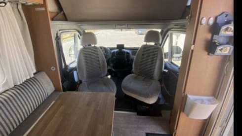 AdventurerXL – Large complete Knaus 4P camper