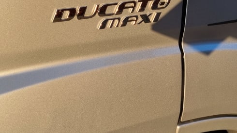 Hymer semi-integrated max 3 persons built in 2009 
