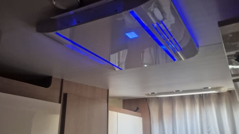 Nazareth gezinsmobilhome – 7p Fiat alcove uit 2017
