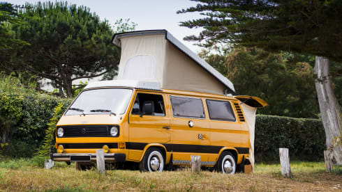 Johnattend – Kombi VW T25 T3 4/5 Personen Van umgebaut von Westfalia