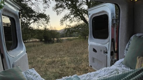 Floki – 2 berth Vauxhall Vivaro self built campervan from 2006