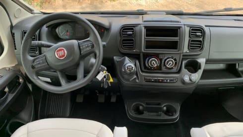 4p Adria Mobil Matrix 670 DC semi-integrated from 2022