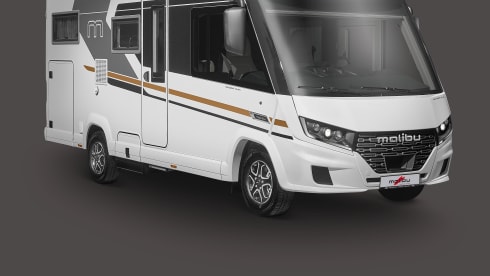 P1 – Carthago Malibu 441 KB LE - 4 Berth 