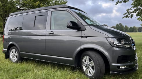 Maverick – VW T6 campervan with insurance included