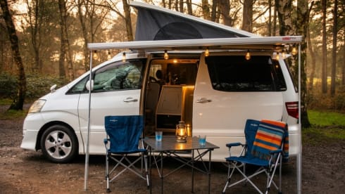 Skye – 4 berth ULEZ Compliant automatic Toyota campervan 