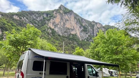 Isriya Camper verhuur door Takky – 2p Pössl bus from 2008