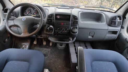Gianni  – Camper Fiat ducato Mc Louis Overcab