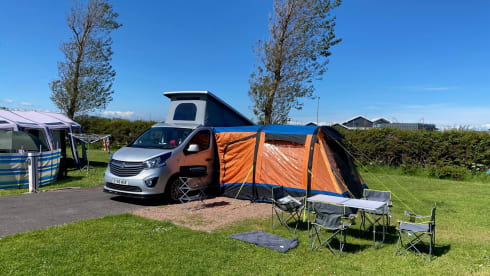 Apollo – 4 berth Campervan (Option to upgrade to 6 Berth with Drive away awning)