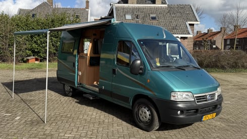 Te huur camper Fiat Ducato Moncayo fabriekscamper met airco