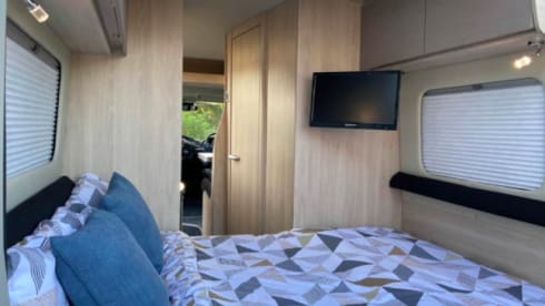 Escape – Escape - 4 berth Campervan 