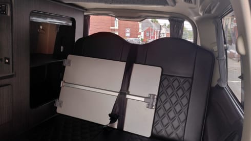 Nessie – Nissan Elgrand - Sleeps 2 - Brand new conversion
