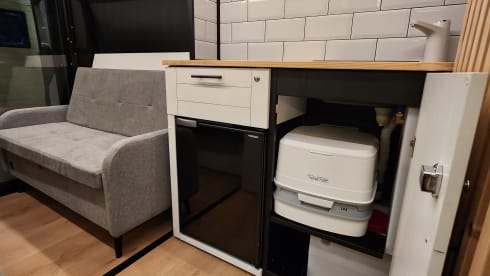 Onopvallende camper – 3p Volkswagen bus from 2020