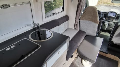 VO on tour – Brand new Challenger.