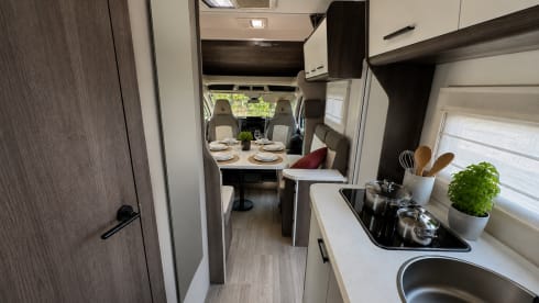 Ruime Luxe Mobilhome voor 6 Personen – Klaar voor Avontuur