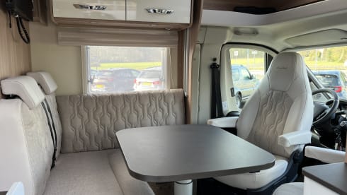 Vrijheid 3 – Very luxurious Bürstner T690 Length beds + lifting bed 2023