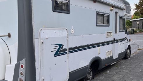Travel companion Autotrail alcove from 2006