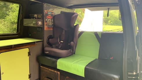 Moonraker – Custom VW T4 Glamping, thetford toilet 